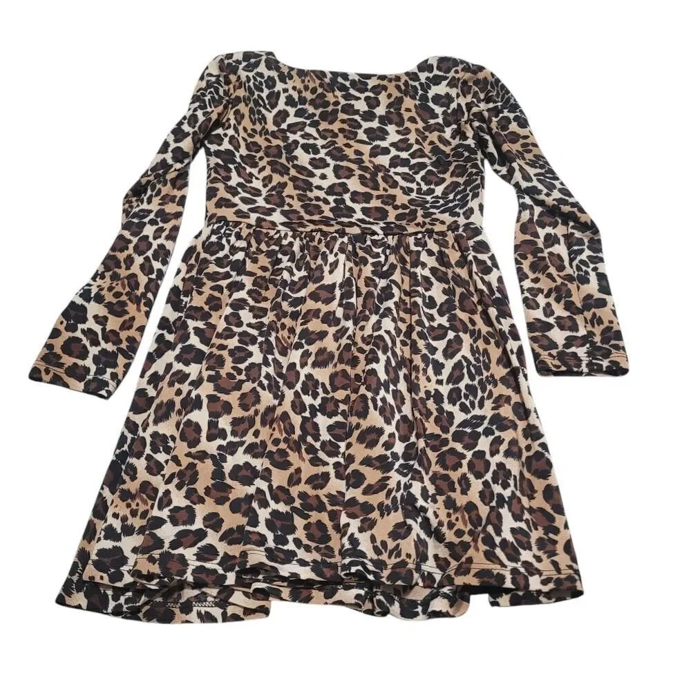 Wrinkle resistant leopard print dress